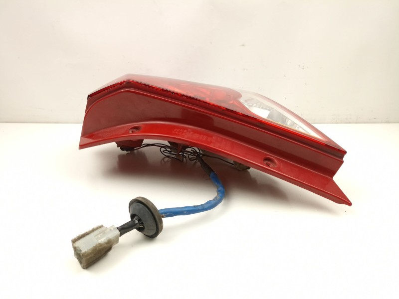 Recambio de piloto trasero derecho para chevrolet kalos 1.4 se referencia OEM IAM 96540269  