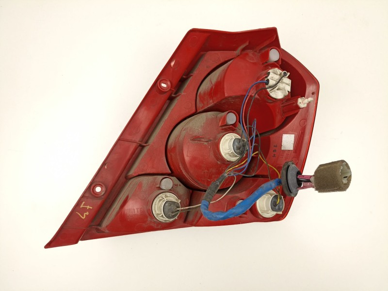 Recambio de piloto trasero izquierdo para chevrolet kalos 1.4 se referencia OEM IAM 96540268  