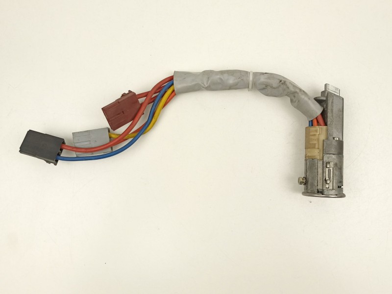 Recambio de conmutador de arranque para peugeot 405 1.9 d referencia OEM IAM 416292  