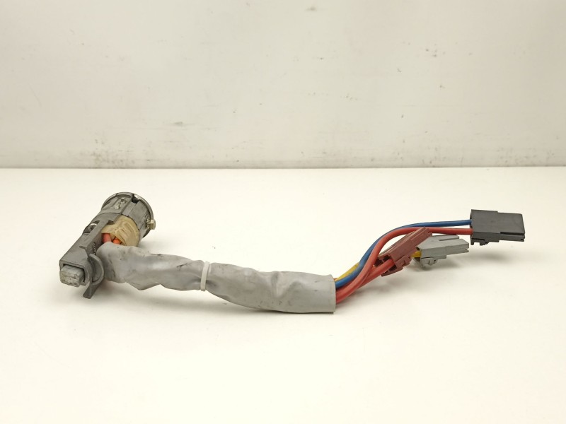 Recambio de conmutador de arranque para peugeot 405 1.9 d referencia OEM IAM 416292  