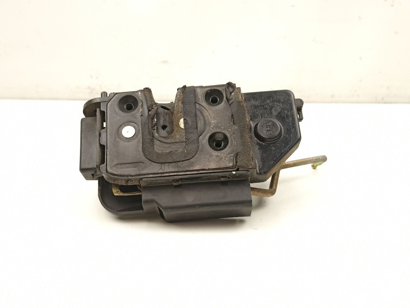 Recambio de cerradura puerta trasera derecha para hyundai getz (tb) 1.3 i referencia OEM IAM 814201C000  