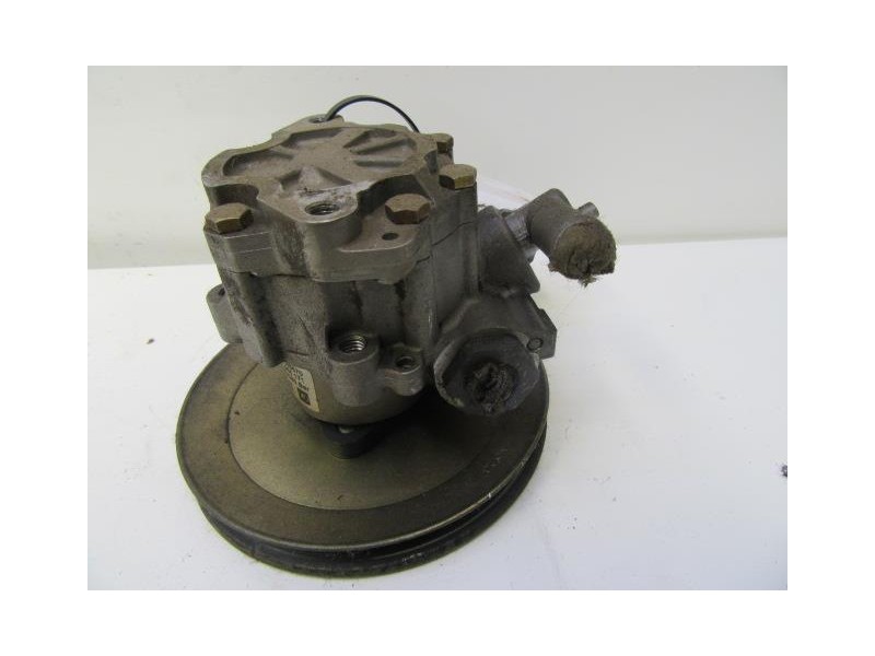 Recambio de bomba dirección : alfa romeo 146 : 1.9 d -ar67501 (89,76cv) 5p [1996] para alfa romeo 146 1.9 d -ar67501 referencia 