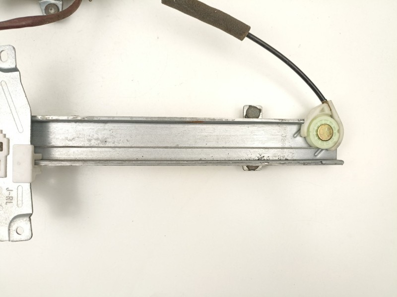 Recambio de elevalunas trasero izquierdo para daewoo nubira 1.8 g t18sed referencia OEM IAM 96549518  