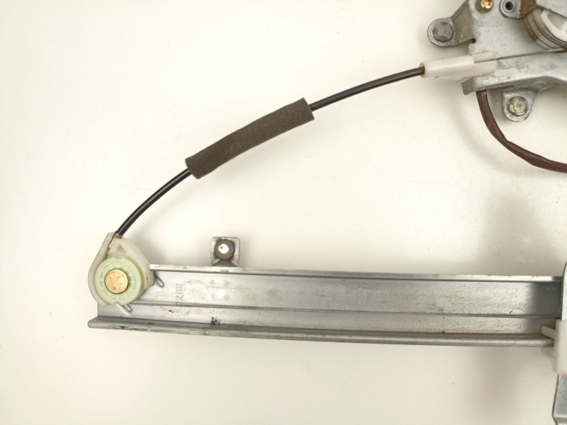 Recambio de elevalunas trasero derecho para daewoo nubira 1.8 g t18sed referencia OEM IAM 96549519  