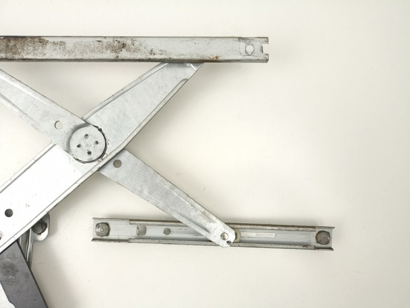 Recambio de elevalunas delantero izquierdo para daewoo kalos sedán (klas) 1.4 referencia OEM IAM 96541737  