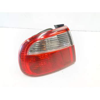 PILOTO TRASERO IZQUIERDO 1M6945095B 