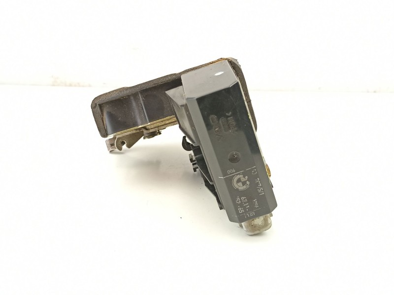 Recambio de cerradura puerta trasera derecha para bmw 5 (e39) 528 i referencia OEM IAM 51228125672  