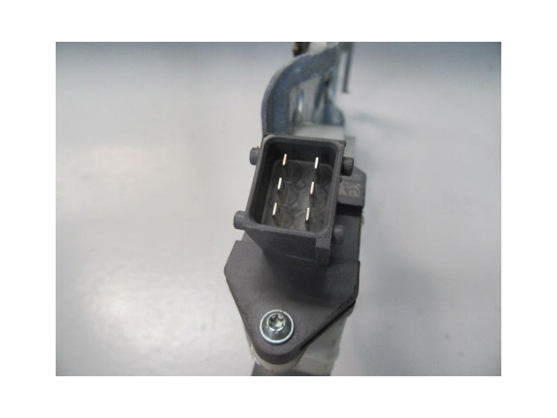 Recambio de elevalunas elec. del. izq. : toyota avensis : 2.2 crdi (176,75cv) 5p [2006] para toyota avensis 2.2 crdi referencia 