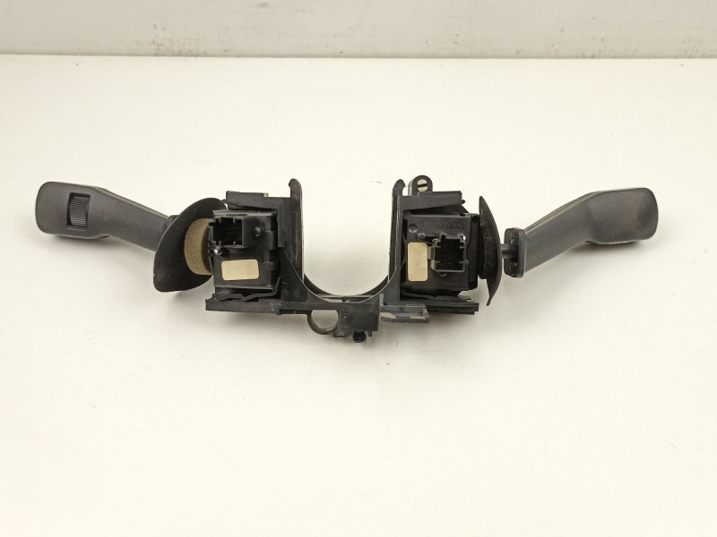 Recambio de mando luces y limpias para bmw 5 (e39) 528 i referencia OEM IAM 61318352172  61318352171