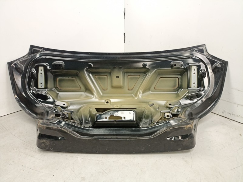 Recambio de porton trasero para peugeot 508 i (8d_) 1.6 hdi referencia OEM IAM 8606A8  