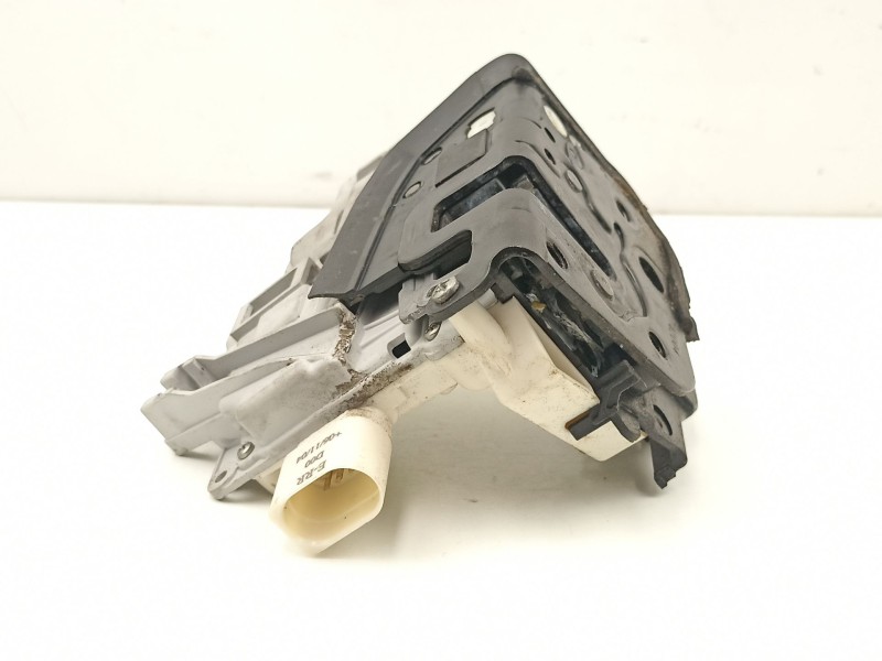 Recambio de cerradura puerta delantera derecha para audi a4 b7 (8ec) 2.0 tdi 16v referencia OEM IAM 8E1837016AA  