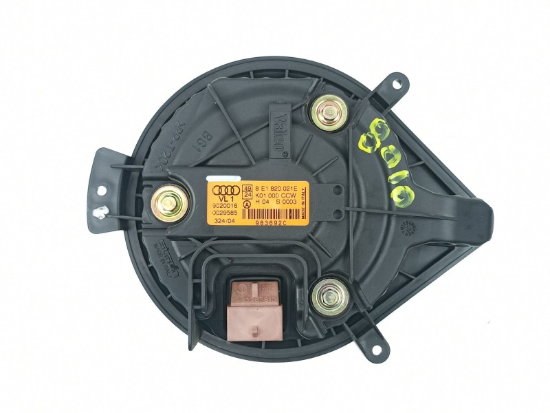 Recambio de motor calefaccion para audi a4 b7 (8ec) 2.0 tdi 16v referencia OEM IAM 8E1820021E  
