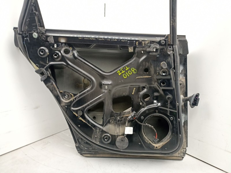 Recambio de puerta trasera izquierda para audi a4 b7 (8ec) 2.0 tdi 16v referencia OEM IAM 8E0833051J  
