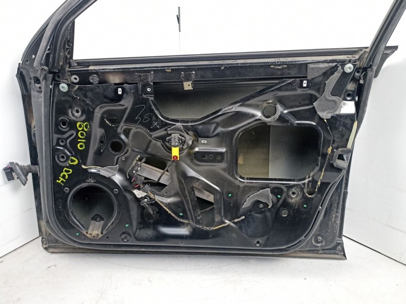 Recambio de puerta delantera derecha para audi a4 b7 (8ec) 2.0 tdi 16v referencia OEM IAM 8E0831052J  