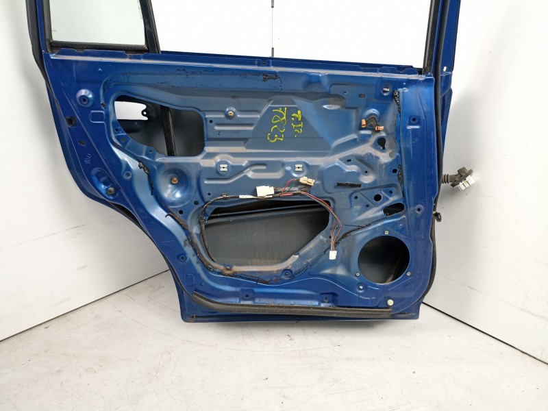 Recambio de puerta trasera izquierda para mazda premacy (cp) 2.0 turbodiesel cat referencia OEM IAM C14573020D  