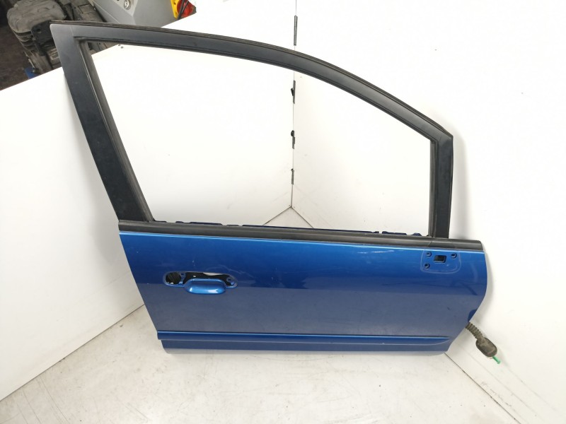 Recambio de puerta delantera derecha para mazda premacy (cp) 2.0 turbodiesel cat referencia OEM IAM C14558020B  