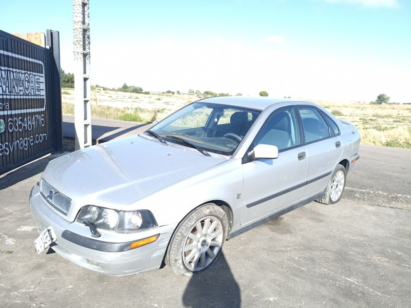 volvo s40 i (644) del año 2000