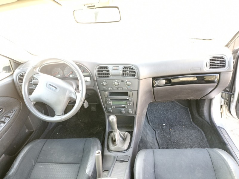 volvo s40 i (644) del año 2000
