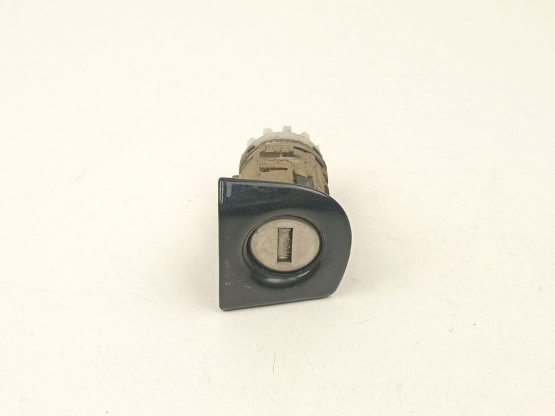 Recambio de conmutador de arranque para audi a4 b7 (8ec) 2.0 tdi 16v referencia OEM IAM 4B0905851N  