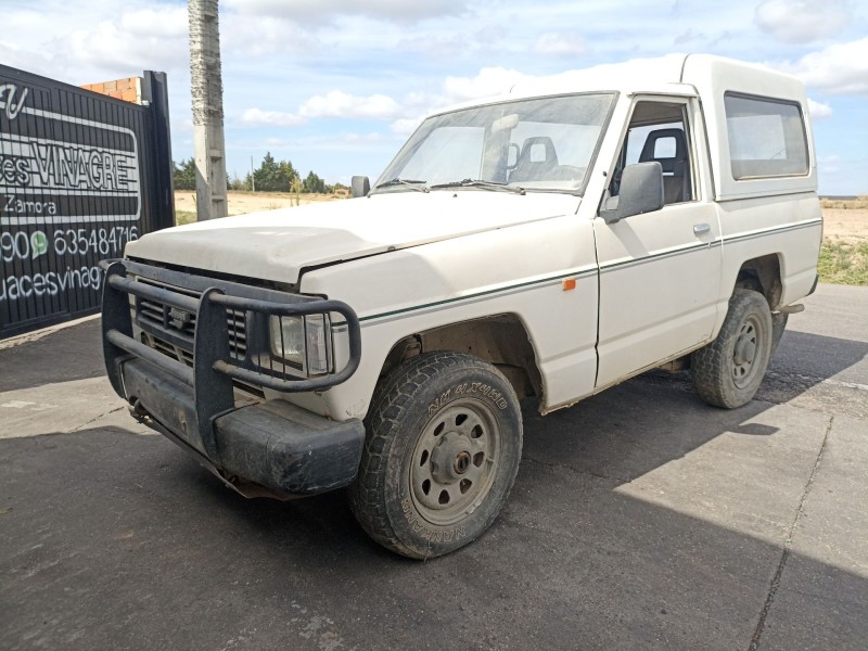 nissan patrol del año 1985
