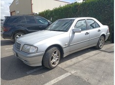 mercedes-benz clase c (w202) del año 2001
