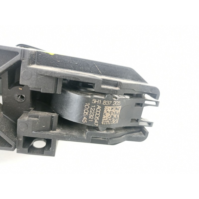 Recambio de manilla delantera izquierda para seat leon sportstourer (kl8) 1.5 tsi referencia OEM IAM 5A1837205 5FB837811D 