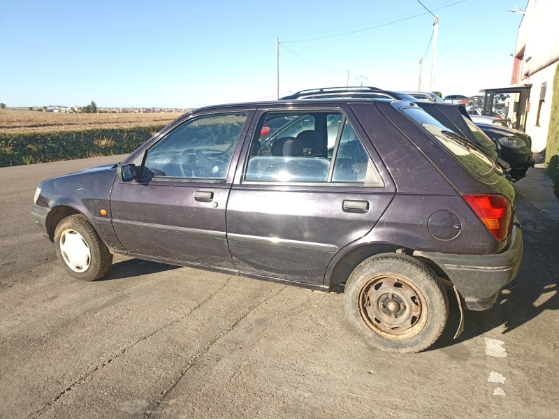 ford fiesta furgoneta/hatchback (fvd) del año 1995