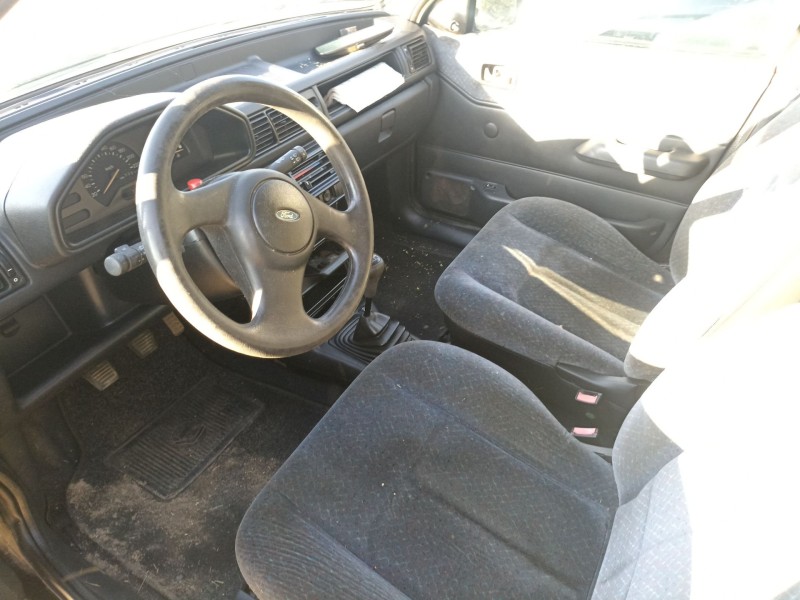 ford fiesta furgoneta/hatchback (fvd) del año 1995