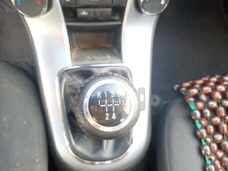 chevrolet cruze fastback (j305) del año 2011