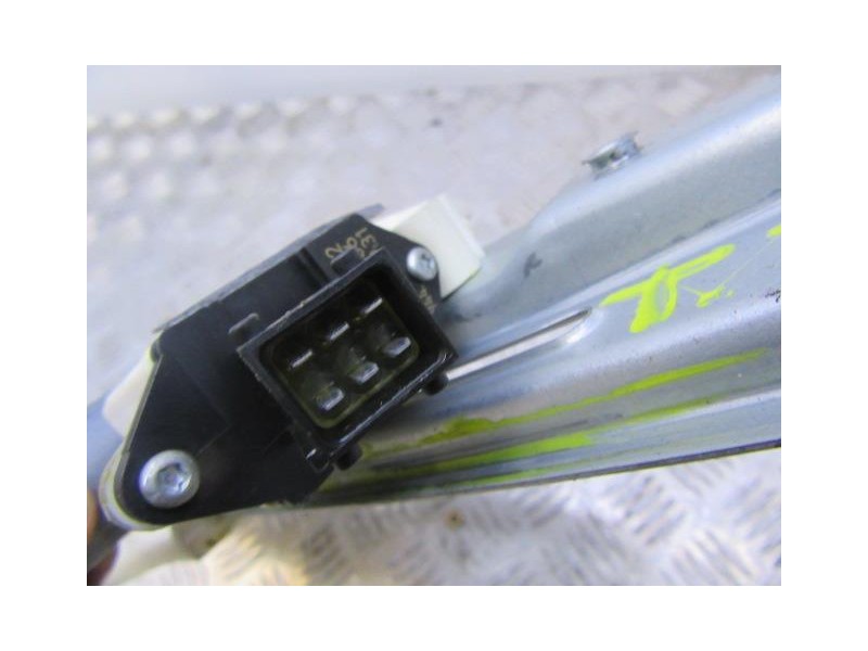 Recambio de elevalunas elec. tra. izq. : opel vectra : 2.2 td [2002] para opel vectra 2.2 td referencia OEM IAM 1137328066CONFOR