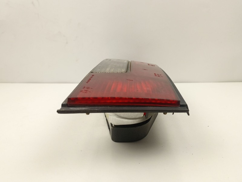 Recambio de piloto trasero izquierdo para peugeot 405 1.8 d-a8a turbo referencia OEM IAM 635063  