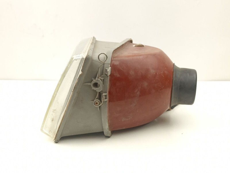 Recambio de faro izquierdo para peugeot 309 1.3 g referencia OEM IAM 620492  