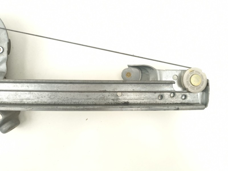 Recambio de elevalunas delantero izquierdo para dacia logan 1.5 dci referencia OEM IAM 8200901099  