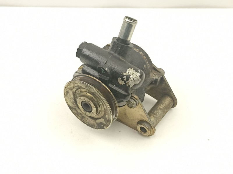 Recambio de bomba direccion para peugeot 405 1.8 d-a8a turbo referencia OEM IAM 40070F 7849701 