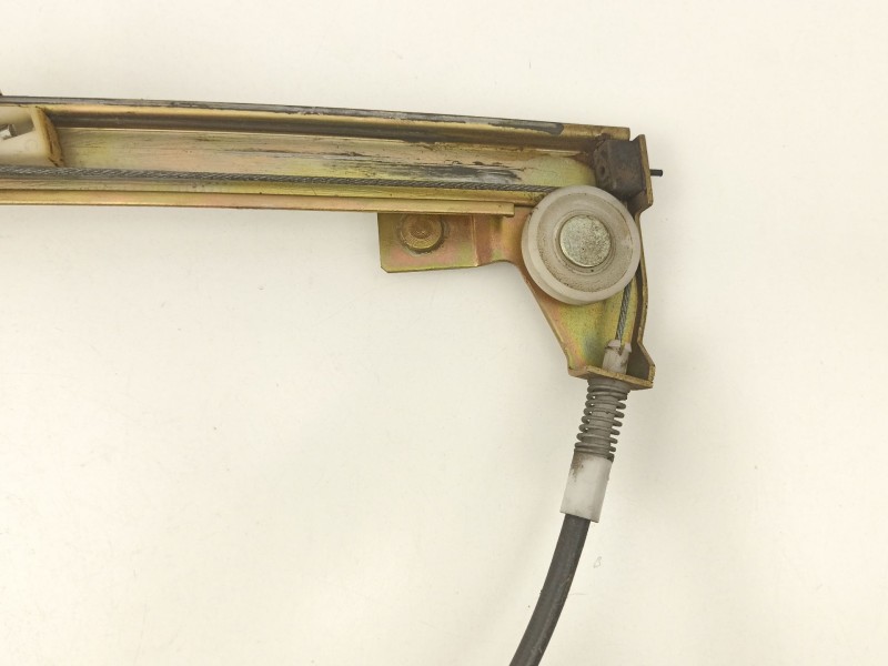 Recambio de elevalunas trasero izquierdo para peugeot 405 1.8 d-a8a turbo referencia OEM IAM 922329  