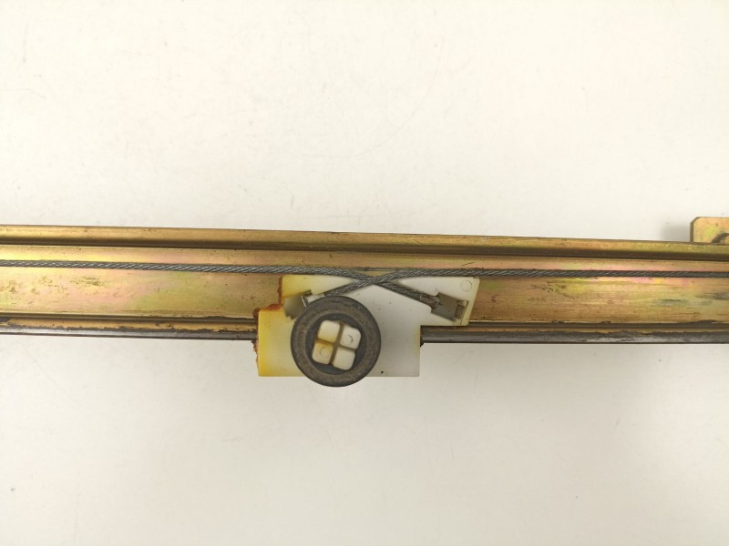 Recambio de elevalunas trasero derecho para peugeot 405 1.8 d-a8a turbo referencia OEM IAM 922429  