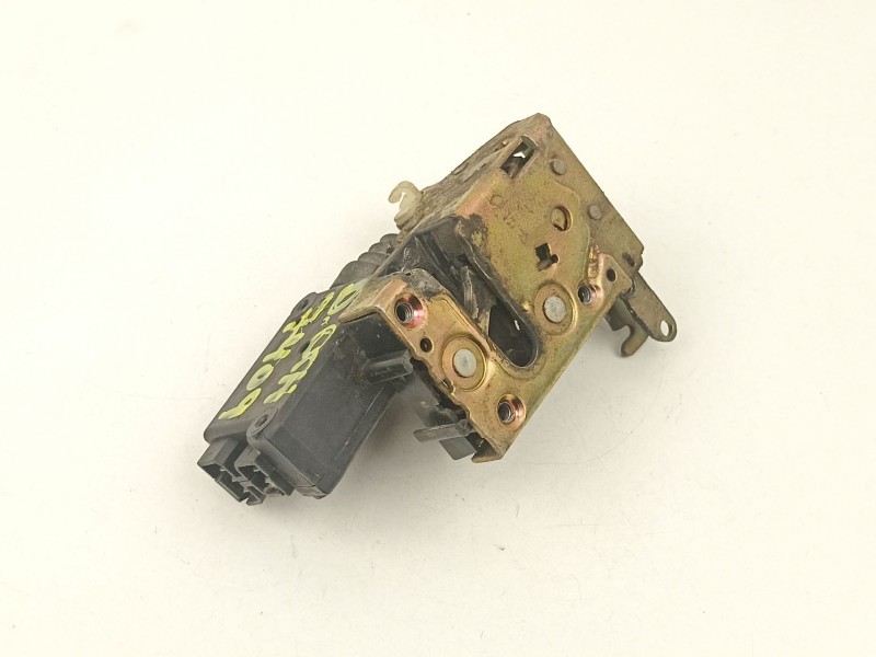 Recambio de cerradura puerta delantera derecha para peugeot 405 1.8 d-a8a turbo referencia OEM IAM 913680  