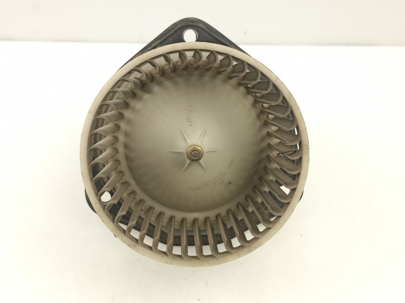 Recambio de motor calefaccion para daewoo lanos (klat) 1.5 referencia OEM IAM 96190671  