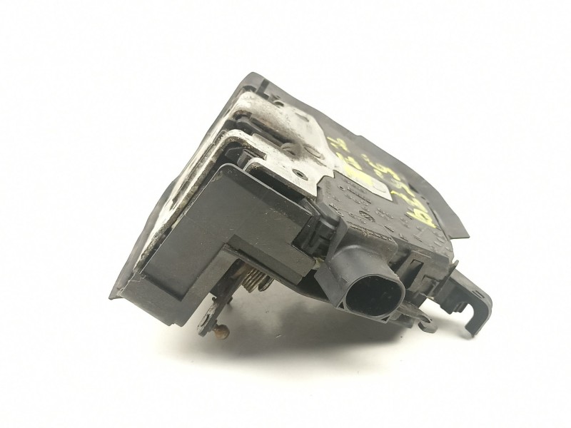 Recambio de cerradura puerta trasera izquierda para bmw x5 3.0 td referencia OEM IAM 51228402601  