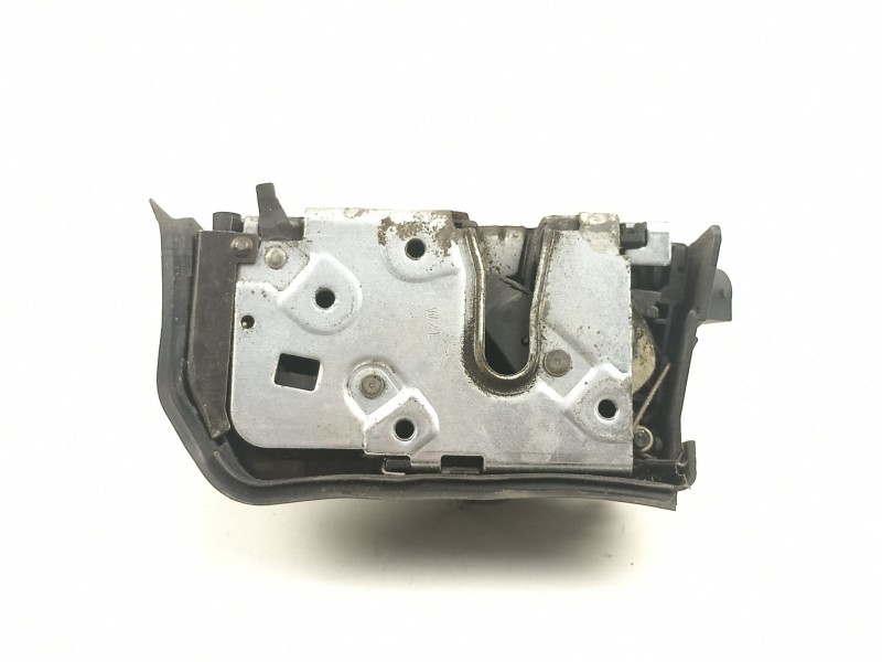 Recambio de cerradura puerta trasera izquierda para bmw x5 3.0 td referencia OEM IAM 51228402601  