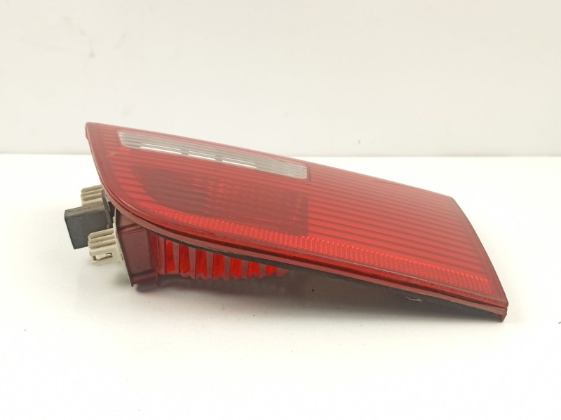 Recambio de piloto porton derecho para bmw x5 3.0 d - 30-6d-2 d 6v referencia OEM IAM 716448601 412508 