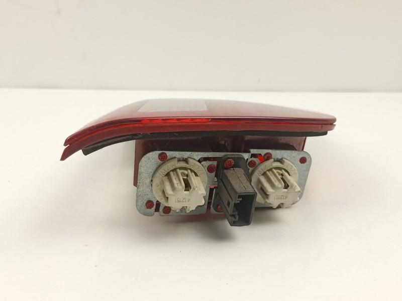 Recambio de piloto porton derecho para bmw x5 3.0 d - 30-6d-2 d 6v referencia OEM IAM 716448601 412508 