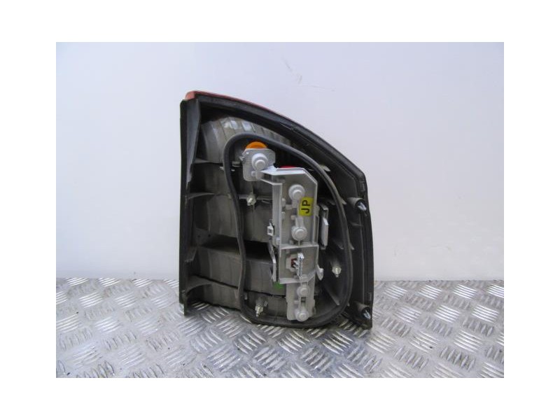 Recambio de piloto trasero izq. : opel vectra : 2.2 td [2002] para opel vectra 2.2 td referencia OEM IAM   