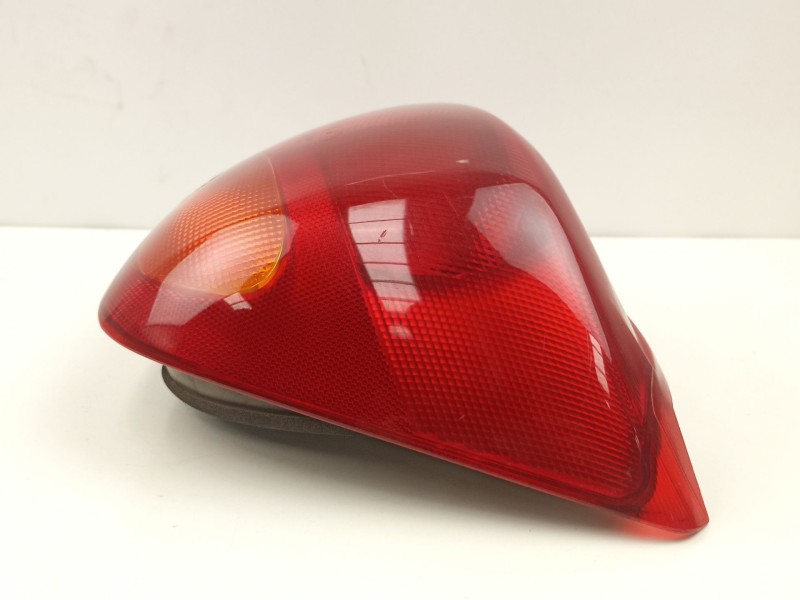 Recambio de piloto trasero derecho para ford fiesta iv (ja_, jb_) 1.3 i referencia OEM IAM 96FG13A602BC  