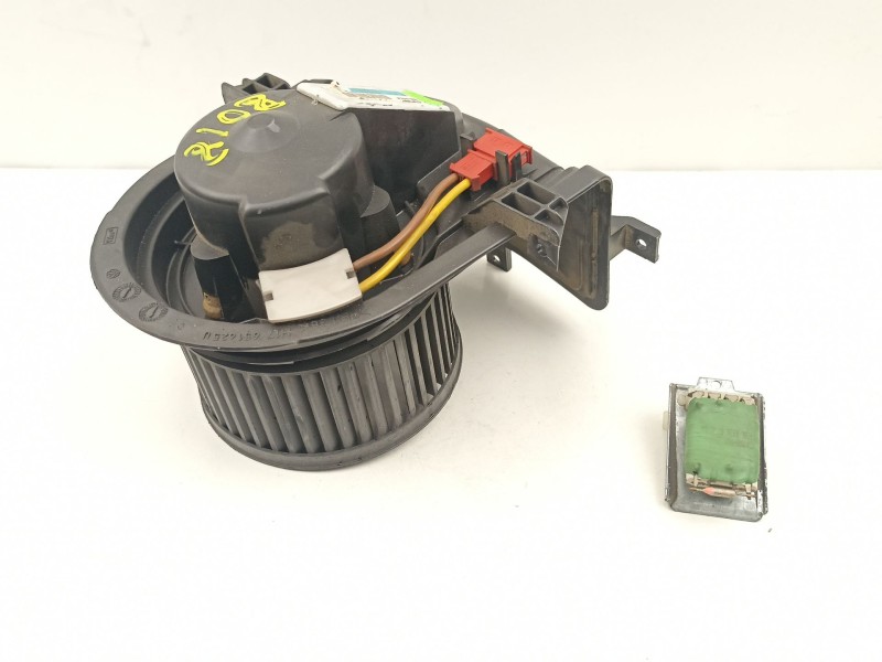 Recambio de motor calefaccion para seat ibiza ii (6k1) 1.9 tdi referencia OEM IAM 1H1820021 833658D 