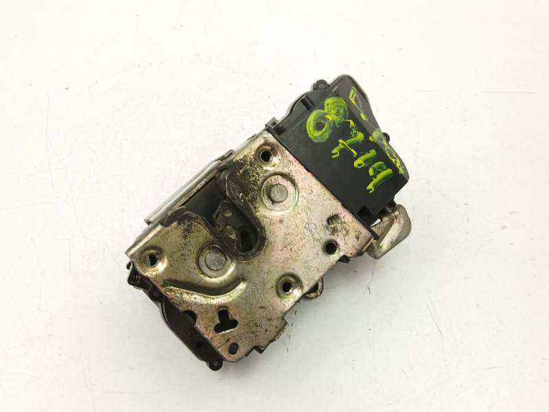 Recambio de cerradura puerta delantera derecha para citroën xsara (n1) 1.9 td referencia OEM IAM 9136J2  