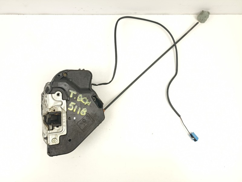 Recambio de cerradura puerta trasera derecha para mercedes-benz c220 2.2 cdi referencia OEM IAM A2037300235  