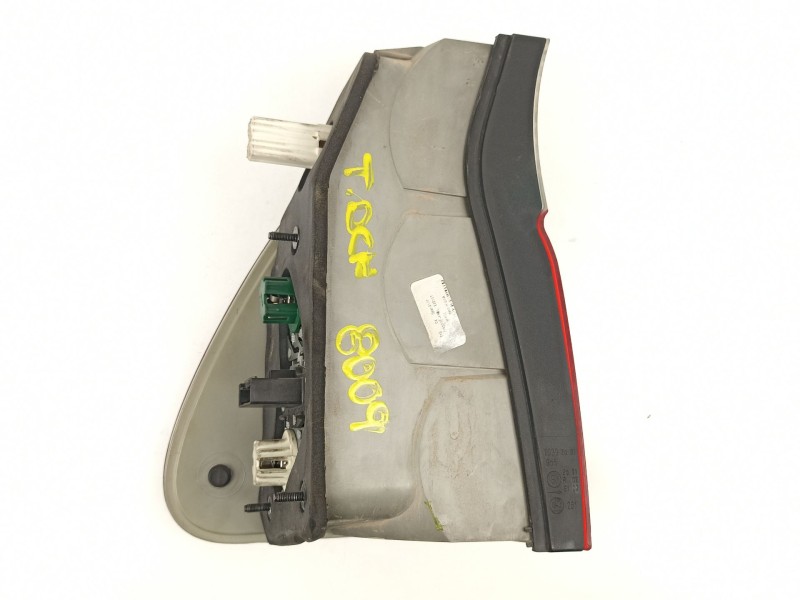 Recambio de piloto trasero derecho para bmw x5 (e53) 3.0 d referencia OEM IAM 63217158390  