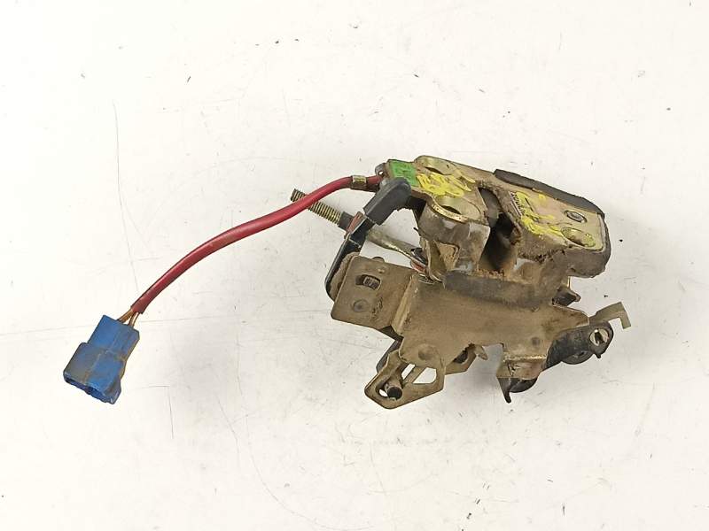 Recambio de cerradura puerta trasera izquierda para tata safari 1.9 d referencia OEM IAM   