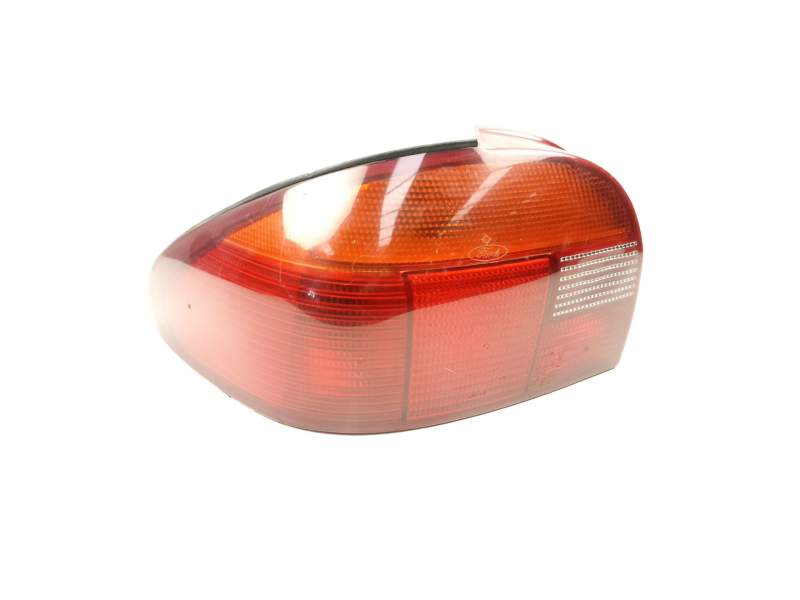 Recambio de piloto trasero izquierdo para ford mondeo 1.8 g referencia OEM IAM 93BG13A603EA  